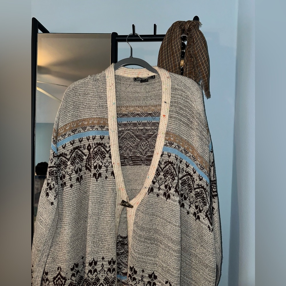 Love Stitch Women's Cream and Multicolor Knit Sweater